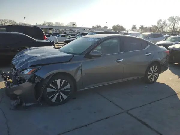 1N4BL4DV0KC121597 2019 NISSAN ALTIMA - Image 1