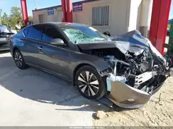 1N4BL4DV0KC145852 2019 NISSAN ALTIMA