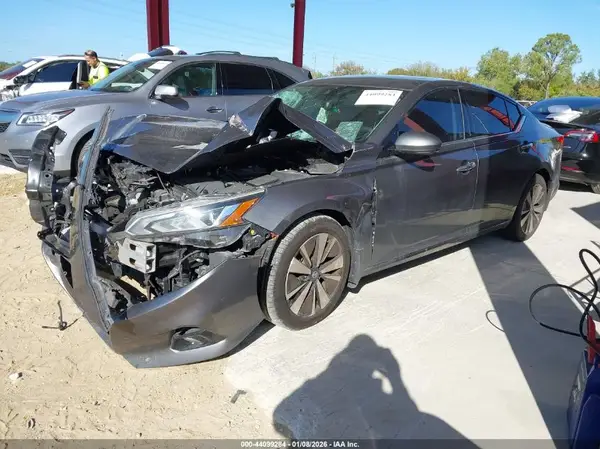 1N4BL4DV0KC145852 2019 NISSAN ALTIMA - Image 2