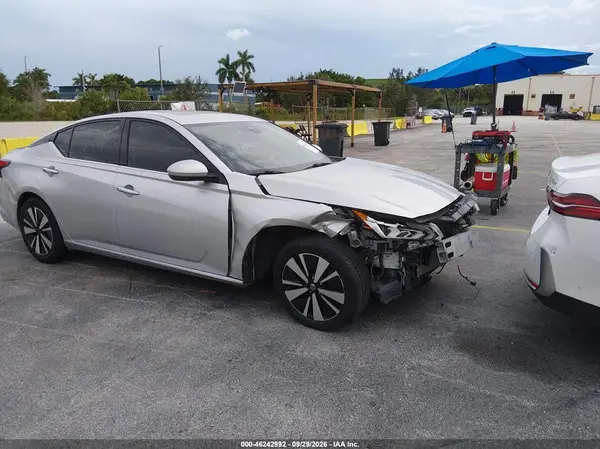 1N4BL4DV0KC152929 2019 NISSAN ALTIMA - Image 1