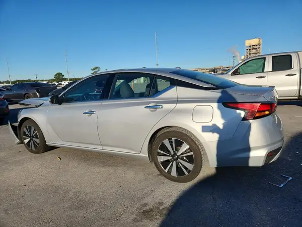 1N4BL4DV0LC164046 2020 NISSAN ALTIMA - Image 2