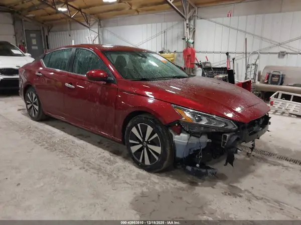 1N4BL4DV0MN342737 2021 NISSAN ALTIMA - Image 1