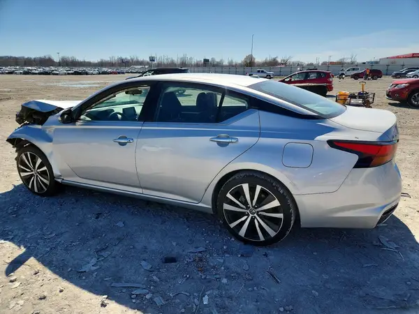 1N4BL4DV0MN348621 2021 NISSAN ALTIMA - Image 2