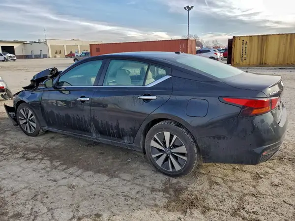 1N4BL4DV0MN368898 2021 NISSAN ALTIMA - Image 2