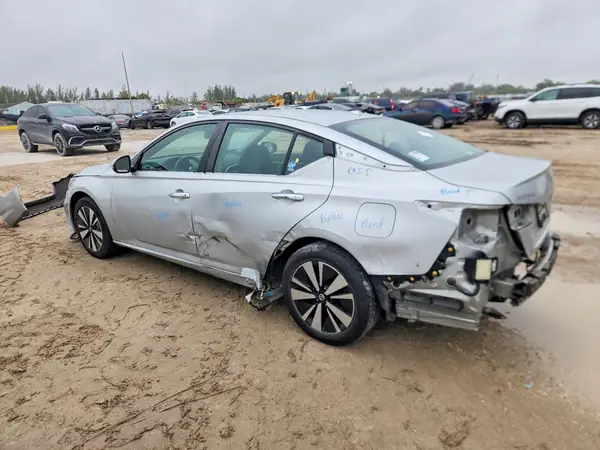 1N4BL4DV0MN378587 2021 NISSAN ALTIMA - Image 2