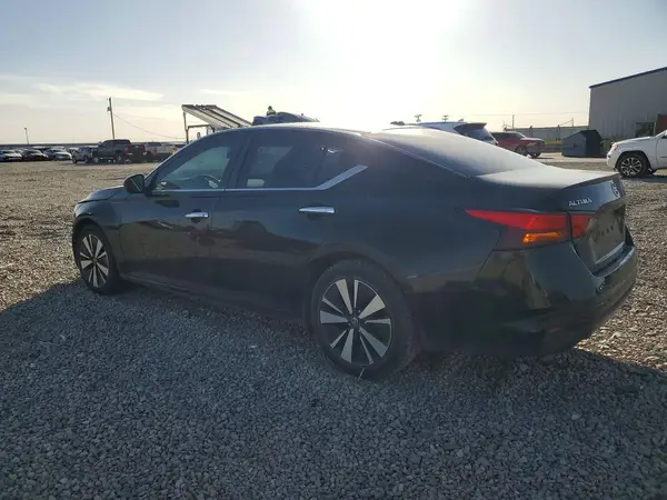 1N4BL4DV0MN393719 2021 NISSAN ALTIMA - Image 2
