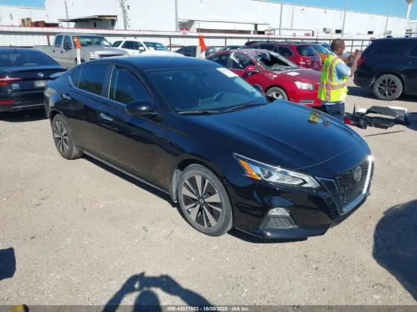 1N4BL4DV0MN401625 2021 NISSAN ALTIMA - Image 1
