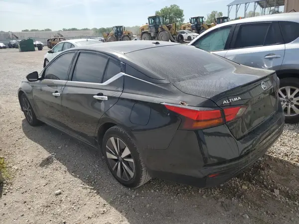 1N4BL4DV0MN409076 2021 NISSAN ALTIMA - Image 2