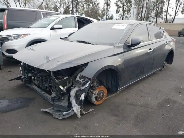 1N4BL4DV0MN409787 2021 NISSAN ALTIMA - Image 2