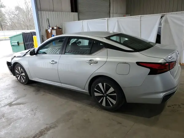 1N4BL4DV0NN332467 2022 NISSAN ALTIMA - Image 2