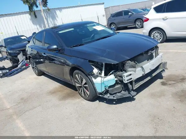 1N4BL4DV0NN333571 2022 NISSAN ALTIMA - Image 1