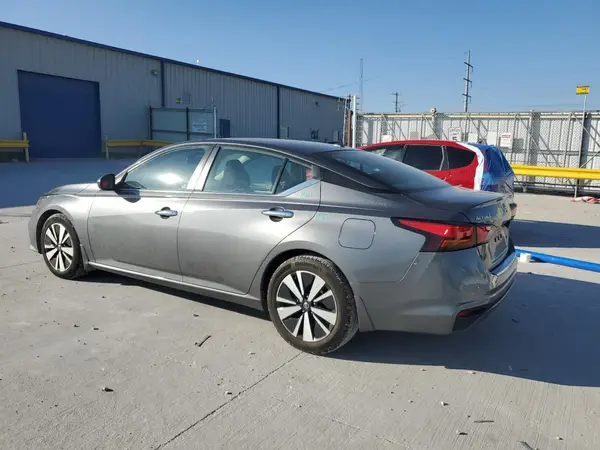 1N4BL4DV0NN362374 2022 NISSAN ALTIMA - Image 2
