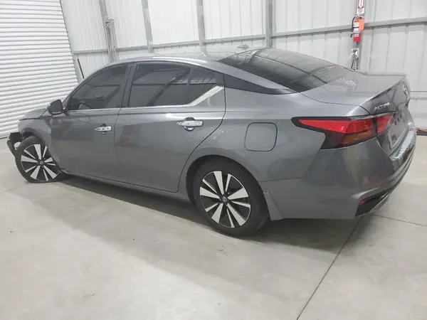 1N4BL4DV0NN368241 2022 NISSAN ALTIMA - Image 2