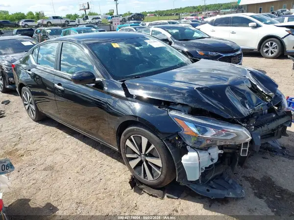 1N4BL4DV0NN369132 2022 NISSAN ALTIMA - Image 1
