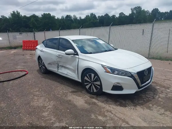 1N4BL4DV0NN373665 2022 NISSAN ALTIMA - Image 1