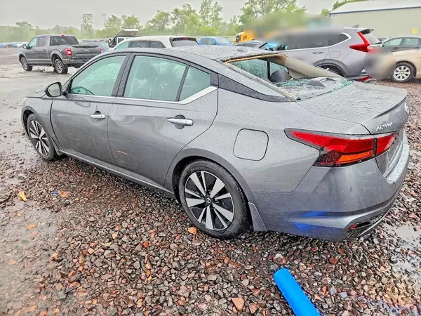 1N4BL4DV0NN375769 2022 NISSAN ALTIMA - Image 2