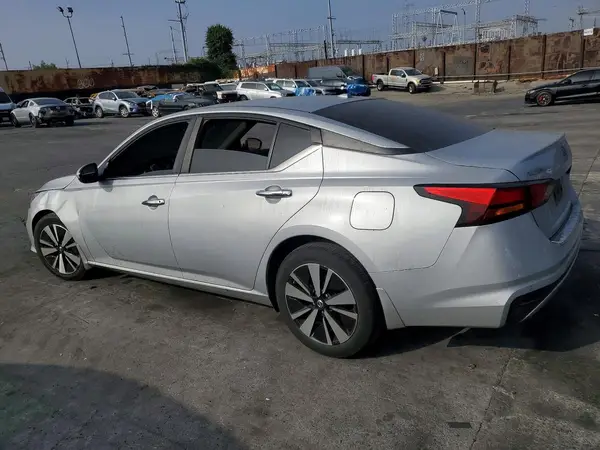 1N4BL4DV0NN375982 2022 NISSAN ALTIMA - Image 2