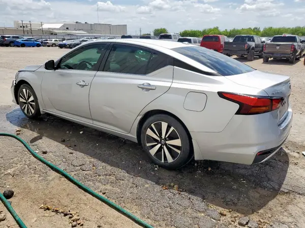 1N4BL4DV0NN377649 2022 NISSAN ALTIMA - Image 2