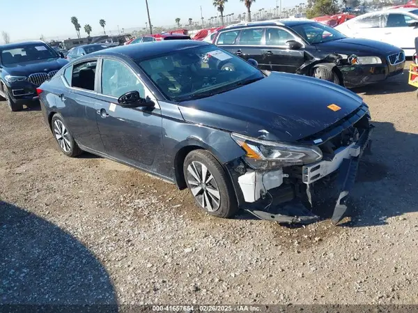 1N4BL4DV0NN378865 2022 NISSAN ALTIMA - Image 1