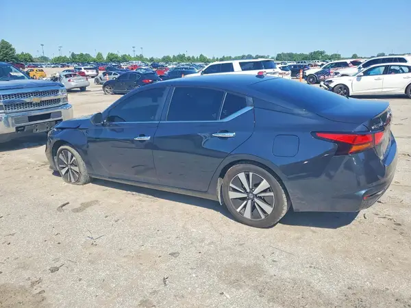 1N4BL4DV0NN395195 2022 NISSAN ALTIMA - Image 2