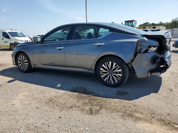 1N4BL4DV0PN306292 2023 NISSAN ALTIMA - Image 2