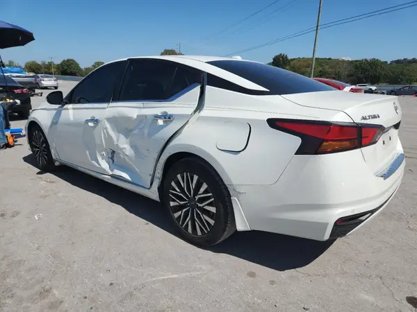 1N4BL4DV0PN330074 2023 NISSAN ALTIMA - Image 2