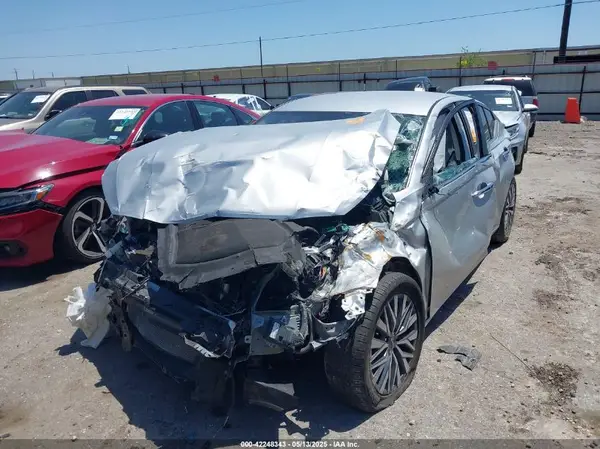 1N4BL4DV0PN330284 2023 NISSAN ALTIMA - Image 2