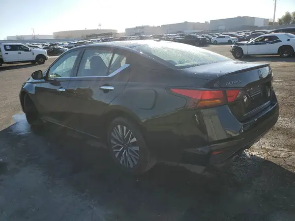 1N4BL4DV0PN336151 2023 NISSAN ALTIMA - Image 2