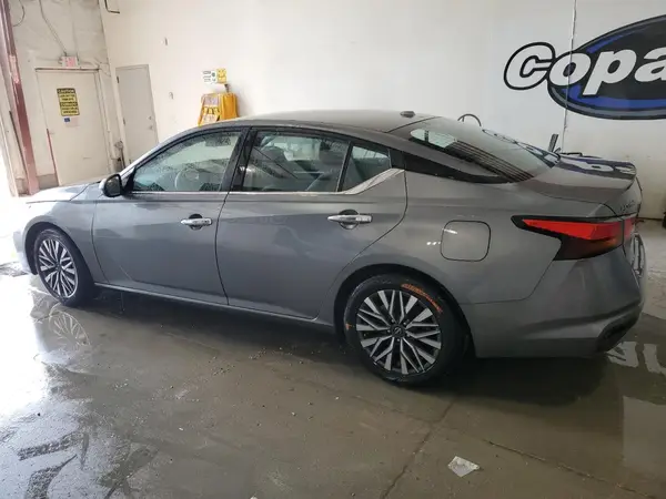 1N4BL4DV0PN346503 2023 NISSAN ALTIMA - Image 2