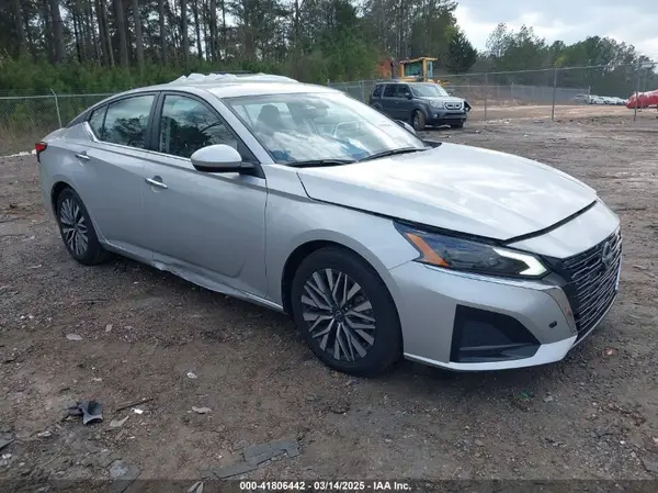 1N4BL4DV0PN372373 2023 NISSAN ALTIMA - Image 1