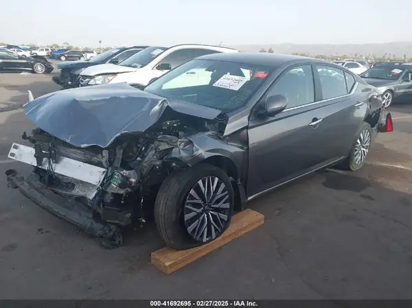 1N4BL4DV0PN382188 2023 NISSAN ALTIMA - Image 2