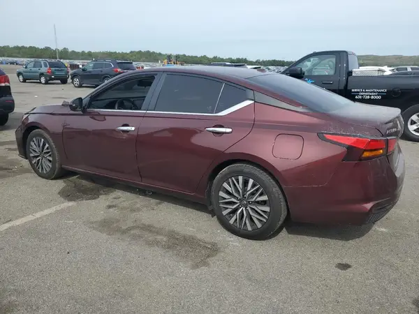 1N4BL4DV0PN383261 2023 NISSAN ALTIMA - Image 2