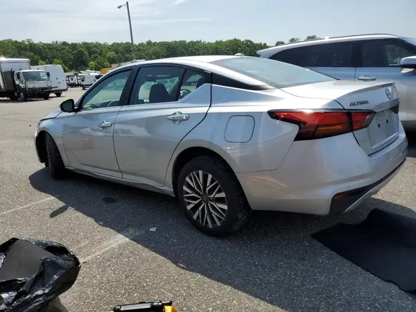 1N4BL4DV0PN386516 2023 NISSAN ALTIMA - Image 2
