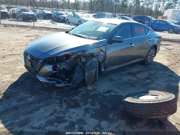 1N4BL4DV0PN398701 2023 NISSAN ALTIMA - Image 2
