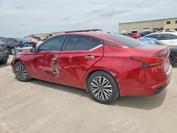 1N4BL4DV0PN416470 2023 NISSAN ALTIMA - Image 2