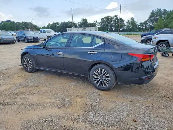 1N4BL4DV0RN306635 2024 NISSAN ALTIMA - Image 2