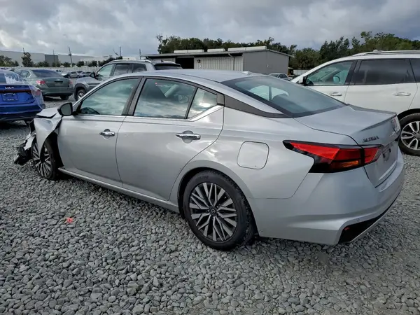 1N4BL4DV0RN324441 2024 NISSAN ALTIMA - Image 2