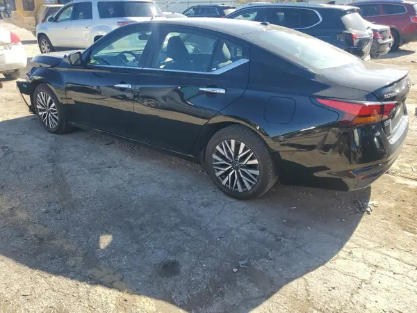 1N4BL4DV0RN337061 2024 NISSAN ALTIMA - Image 2