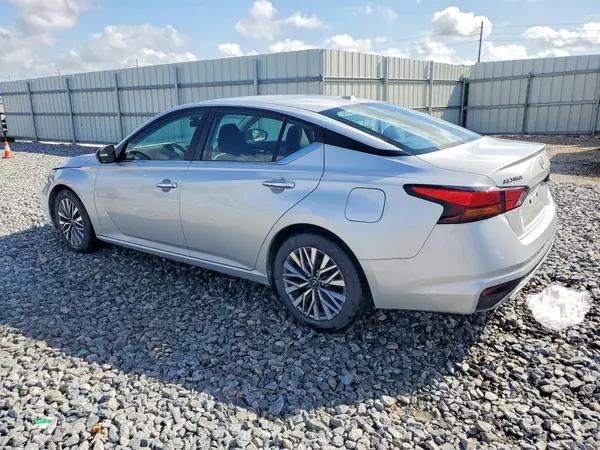 1N4BL4DV0RN360291 2024 NISSAN ALTIMA - Image 2