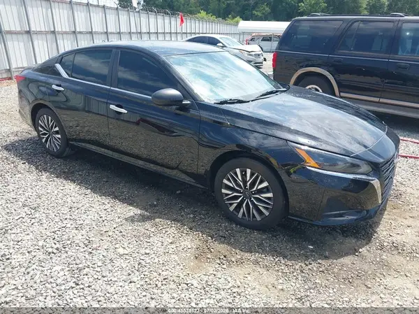 1N4BL4DV0RN366334 2024 NISSAN ALTIMA - Image 1