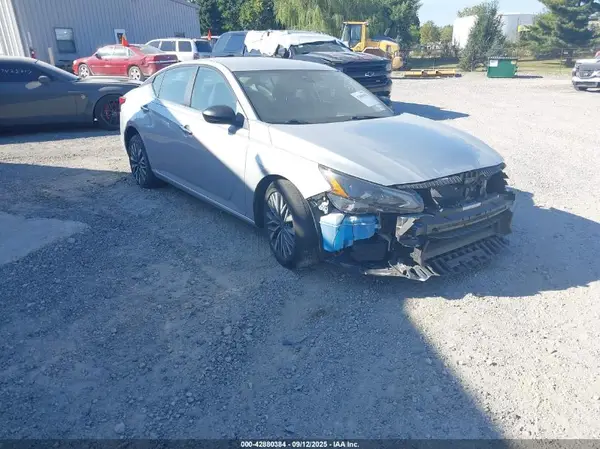 1N4BL4DV0RN370495 2024 NISSAN ALTIMA - Image 1