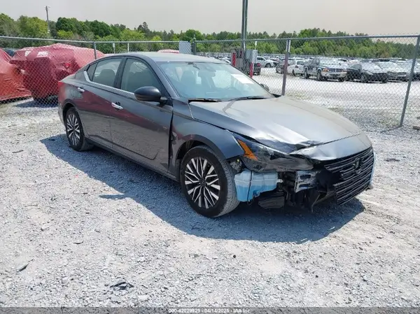 1N4BL4DV0RN385613 2024 NISSAN ALTIMA - Image 1