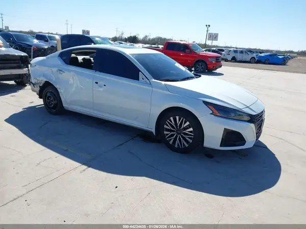 1N4BL4DV0RN404631 2024 NISSAN ALTIMA - Image 1