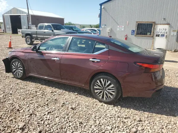 1N4BL4DV0RN413071 2024 NISSAN ALTIMA - Image 2