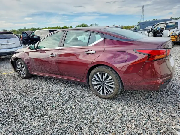 1N4BL4DV0RN433126 2024 NISSAN ALTIMA - Image 2
