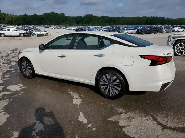 1N4BL4DV0RN433496 2024 NISSAN ALTIMA - Image 2