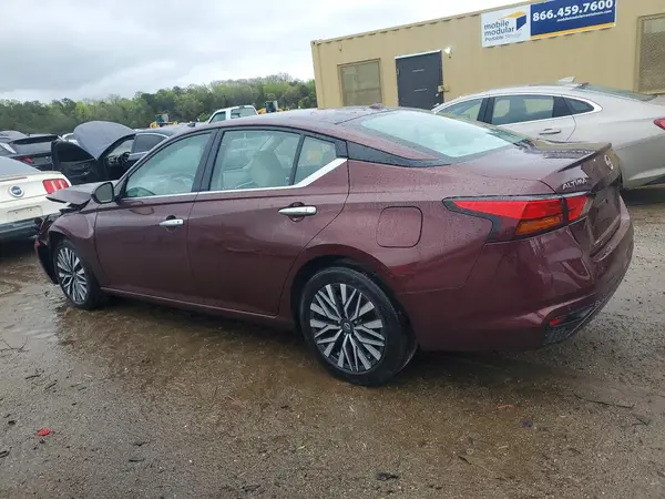 1N4BL4DV0SN304129 2025 NISSAN ALTIMA - Image 2
