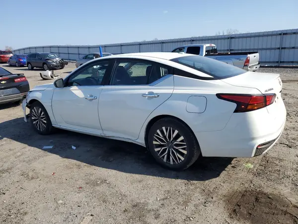 1N4BL4DV0SN318256 2025 NISSAN ALTIMA - Image 2