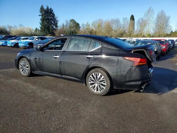1N4BL4DV0SN323697 2025 NISSAN ALTIMA - Image 2
