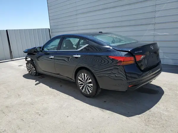 1N4BL4DV0SN326356 2025 NISSAN ALTIMA - Image 2